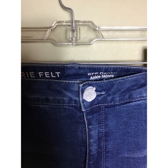 Laurie Felt Plus Size Jeans Sz. 28W Blue Skinny Leg Stretchy Medium Wash - Picture 6 of 10